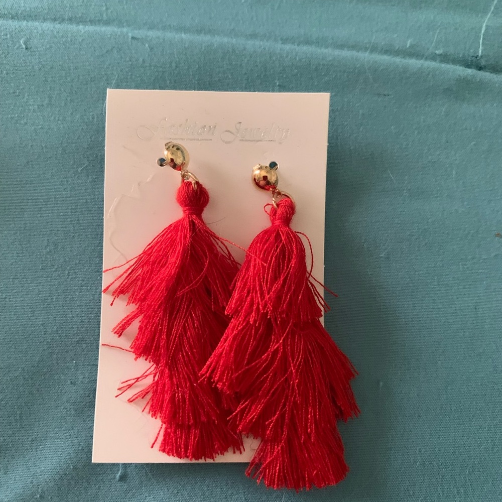🔴Tassel Earrings🔴 - Picture 1 of 1